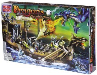Dragons Man O War Toys & Games