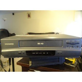 Magnavox VRT222AT22 HQ Video Cassette Recorder, Auto Head