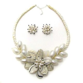 Zebra Floral Garland Mohter of Pearl Jewelry Set (Thailand) Today $88